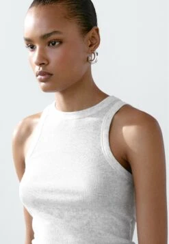 Massimo Dutti LIGHTWEIGHT HALTER NECK - Basic T-shirt - Light Grey 13 Massimo Dutti LIGHTWEIGHT HALTER NECK - Basic T-shirt - Light Grey -Massimo Dutti Shop 1861469a06104920ba3c2f2984222610