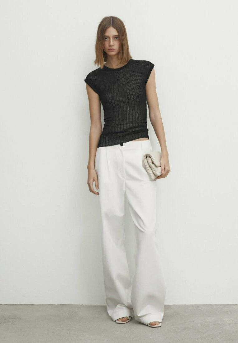 Massimo Dutti Open Crew Neck - Basic T-Shirt 6 Massimo Dutti Open Crew Neck - Basic T-Shirt - Image 4