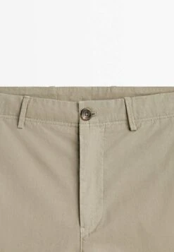 Massimo Dutti Micro-Twill Bermuda- Shorts - Beige -Massimo Dutti Shop 1a5f0ddb8488408eb2962fa538365f93