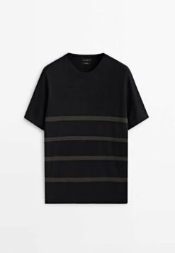 Massimo Dutti Stripe Textured - Print T-Shirt - Black 21 Massimo Dutti Stripe Textured - Print T-Shirt - Black -Massimo Dutti Shop 1a6c37e35ba84c04ba2570afed3b7798