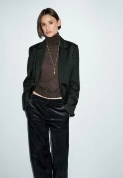 Massimo Dutti Trousers - Dark Blue 16 Massimo Dutti Trousers - Dark Blue -Massimo Dutti Shop 1b120a5374684708af872e0b68991a45