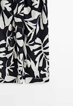 Massimo Dutti Floral Print- Wrap Skirt - Black 20 Massimo Dutti Floral Print- Wrap Skirt - Black -Massimo Dutti Shop 1b7fc282cd7f4a629dfd99d655088a15