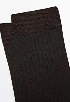 Massimo Dutti Socks - Light Brown 15 Massimo Dutti Socks - Light Brown -Massimo Dutti Shop 1b95021d9b09458eb56fe63547e86efb 1