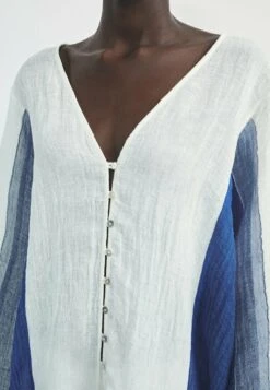 Massimo Dutti Contrast Waffle Blend Oversize- Blouse - White -Massimo Dutti Shop 1c8e72e8826f4f21aa3e4288d66f1880