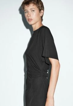 Massimo Dutti MIDI BOAT NECK WITH GATHERED DETAIL - Day Dress - Black -Massimo Dutti Shop 1cc5c6e28ed64afb9429b7224e42dae7