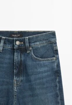 Massimo Dutti HIGH WAIST - Flared Jeans - Blue Denim -Massimo Dutti Shop 1d106af218f14cc6b3a07d5f0cb97dda