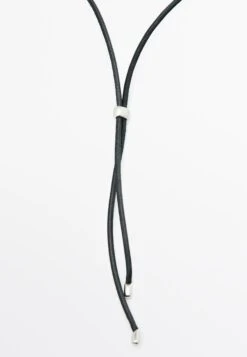 Massimo Dutti Necklace - Black -Massimo Dutti Shop 1d1639dc962740f59f897fb2ce3a150f