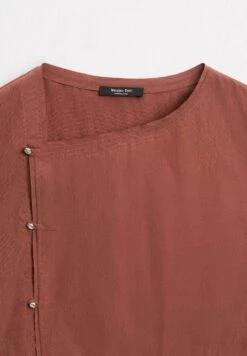 Massimo Dutti FLOWING CREW NECK WITH SILVER BUTTONS - Blouse - Bordeaux -Massimo Dutti Shop 1d20d0e19c3043f58d63d0fb11a6f3b8