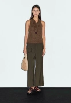 Massimo Dutti SLEEVELESS HALTER NECK - Jumper - Dark Brown 15 Massimo Dutti SLEEVELESS HALTER NECK - Jumper - Dark Brown -Massimo Dutti Shop 1da33d23848e4f18a3d1fa18ef1c5010