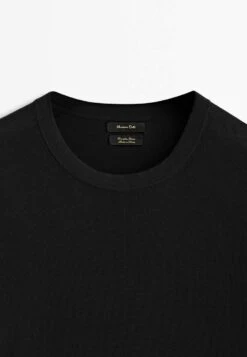 Massimo Dutti Short Sleeve- Basic T-Shirt - Black -Massimo Dutti Shop 1dcf51e8ccc446f9b5ee16877ea59665