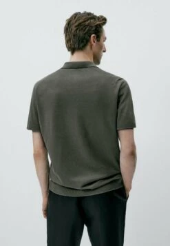 Massimo Dutti With V-Neck And Buttons - Polo Shirt - Khaki -Massimo Dutti Shop 1dd064f0559542a282443b1341d58249