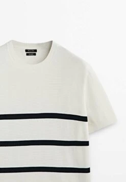 Massimo Dutti Stripe Textured - Print T-Shirt - Beige -Massimo Dutti Shop 1e58b5a4facf46b0b4a188c3defb9ee9