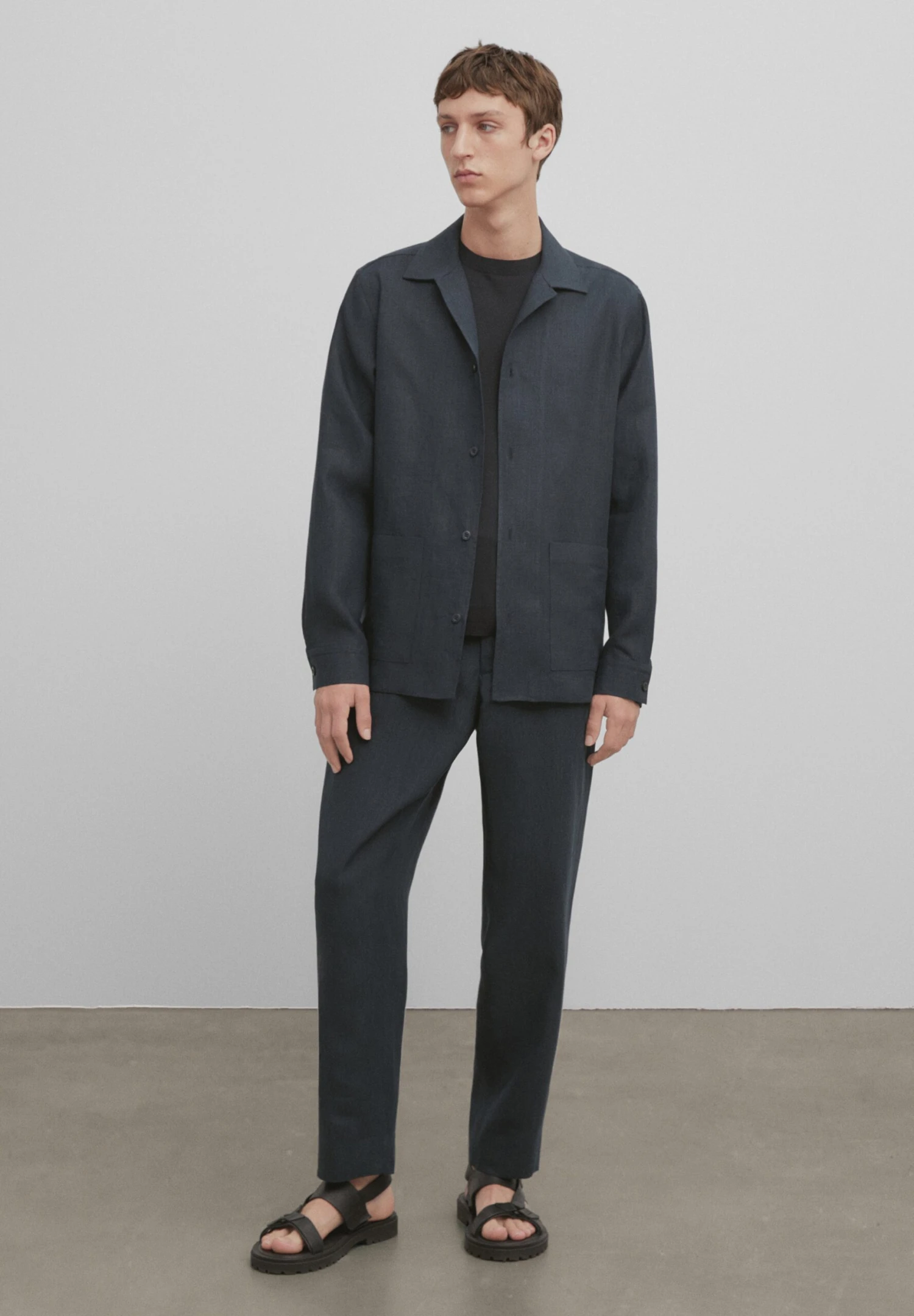 Massimo Dutti Studio - Short Sleeve - Basic T-Shirt - Blue 4 Massimo Dutti Studio - Short Sleeve - Basic T-Shirt - Blue - Image 2