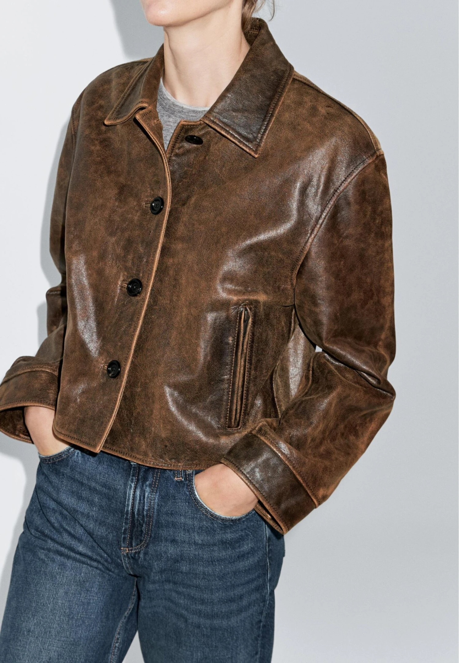 Massimo Dutti DISTRESSED EFFECT CROPPED - Leather Jacket - Dark Brown 6 Massimo Dutti DISTRESSED EFFECT CROPPED - Leather Jacket - Dark Brown - Image 4