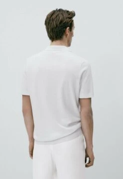 Massimo Dutti With V-Neck And Buttons - Polo Shirt - White -Massimo Dutti Shop 2043805da59545c99796f749b629fce3