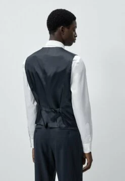 Massimo Dutti Windowpane Check - Suit Waistcoat - Blue 14 Massimo Dutti Windowpane Check - Suit Waistcoat - Blue -Massimo Dutti Shop 2090d1ad59b944028147863920a77e05