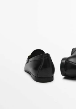 Massimo Dutti Slip-Ons - Black -Massimo Dutti Shop 209903636dc548978f7653694b00b624