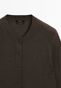 Massimo Dutti KNITTED CREW NECK - Cardigan - Mottled Dark Brown 15 Massimo Dutti KNITTED CREW NECK - Cardigan - Mottled Dark Brown -Massimo Dutti Shop 20e8a54702f040a6be1504dc812c16e0