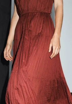 Massimo Dutti LONG PLEATED - Cocktail Dress / Party Dress - Dark Red -Massimo Dutti Shop 2143d24f19f248908b5f67dab1316f5e