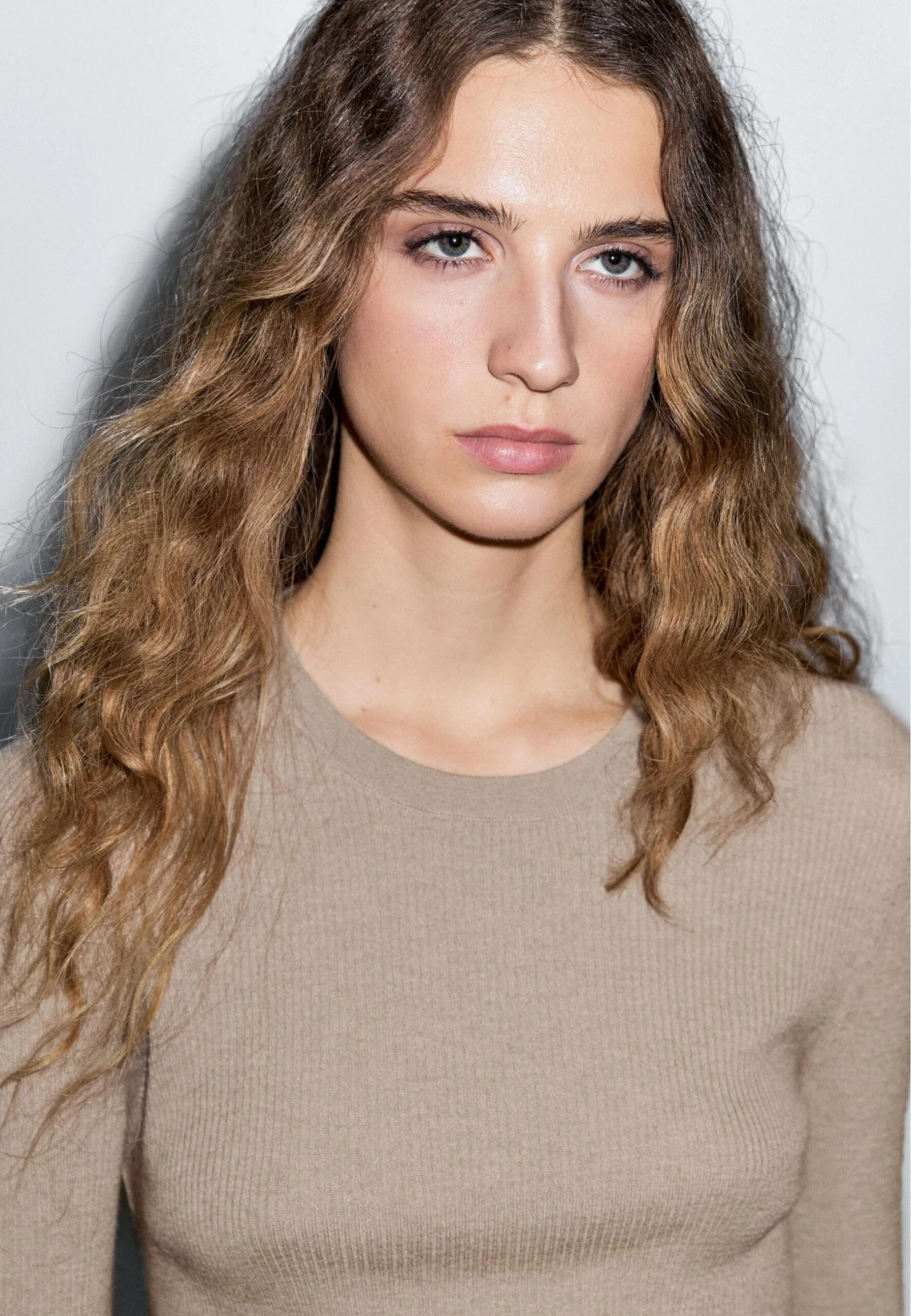 Massimo Dutti RIBBED CREW NECK - Jumper - LIGHT BROWN 6 Massimo Dutti RIBBED CREW NECK - Jumper - LIGHT BROWN - Image 4