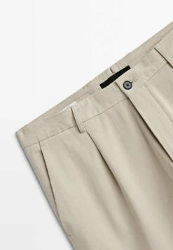 Massimo Dutti Studio-Darted Wide Fit- Chinos - Sand 20 Massimo Dutti Studio-Darted Wide Fit- Chinos - Sand -Massimo Dutti Shop 2261d352ed0846f091409a2b8b5c799f
