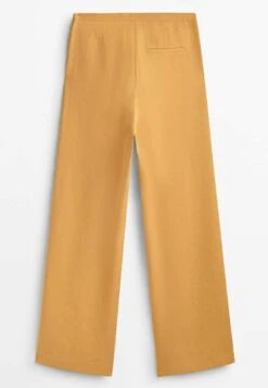 Massimo Dutti Cropped - Trousers - Mustard Yellow -Massimo Dutti Shop 23436b24dc8f41589eb9665d751b5050