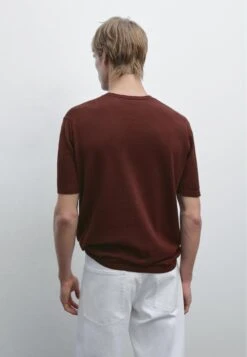 Massimo Dutti LIGHTWEIGHT CREW NECK WITH SHORT SLEEVE - Basic T-shirt - Bordeaux -Massimo Dutti Shop 23627322dd274a15a0659e2490facec2