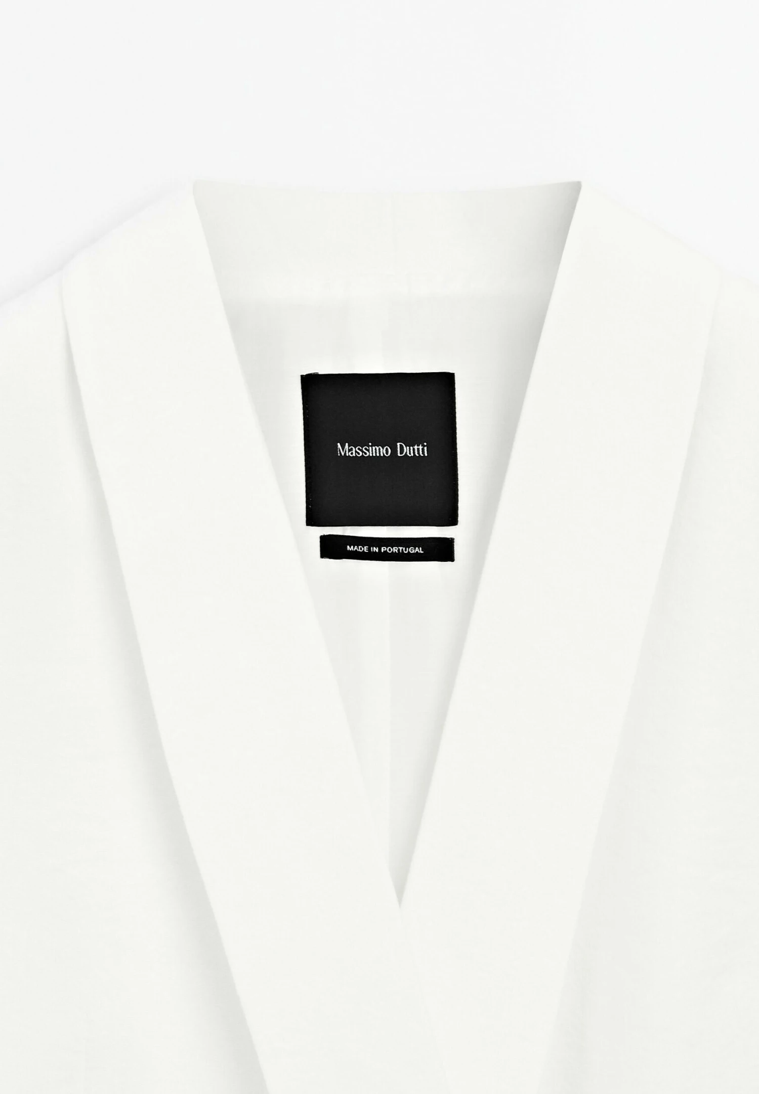 Massimo Dutti SLEEVELESS TUXEDO COLLAR WITH BELT - Waistcoat - White 10 Massimo Dutti SLEEVELESS TUXEDO COLLAR WITH BELT - Waistcoat - White - Image 8