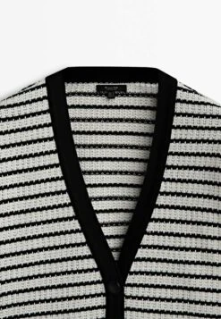 Massimo Dutti Textured Striped - Cardigan - White -Massimo Dutti Shop 240d4ebbac2a47e2a084aac22e40148b