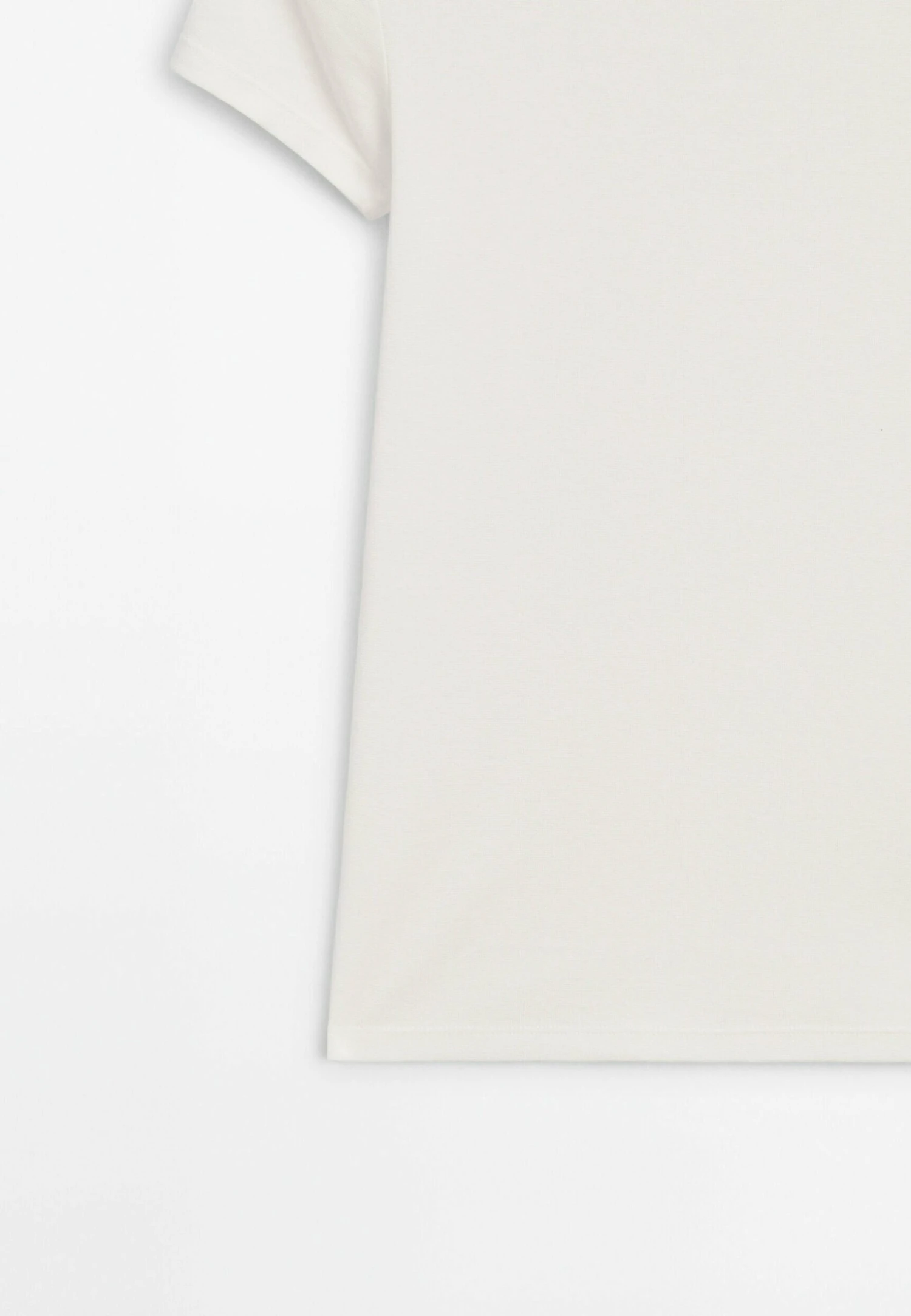 Massimo Dutti SHORT SLEEVE WITH TRIM DETAILS - Basic T-shirt - WHITE 11 Massimo Dutti SHORT SLEEVE WITH TRIM DETAILS - Basic T-shirt - WHITE - Image 9