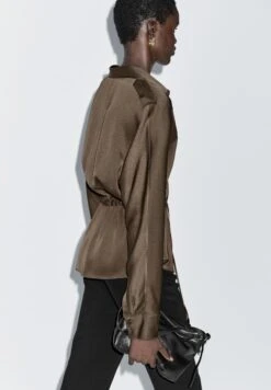 Massimo Dutti FLOWING LONG SLEEVE WITH WAIST DETAIL - Button-down Blouse - Dark Brown -Massimo Dutti Shop 24d597ba89644507b8c394f96e3e3503