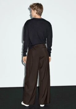 Massimo Dutti FLOWING WITH DARTS - Trousers - Dark Brown -Massimo Dutti Shop 2519b1fe30494d34a879557fddeb0c0e