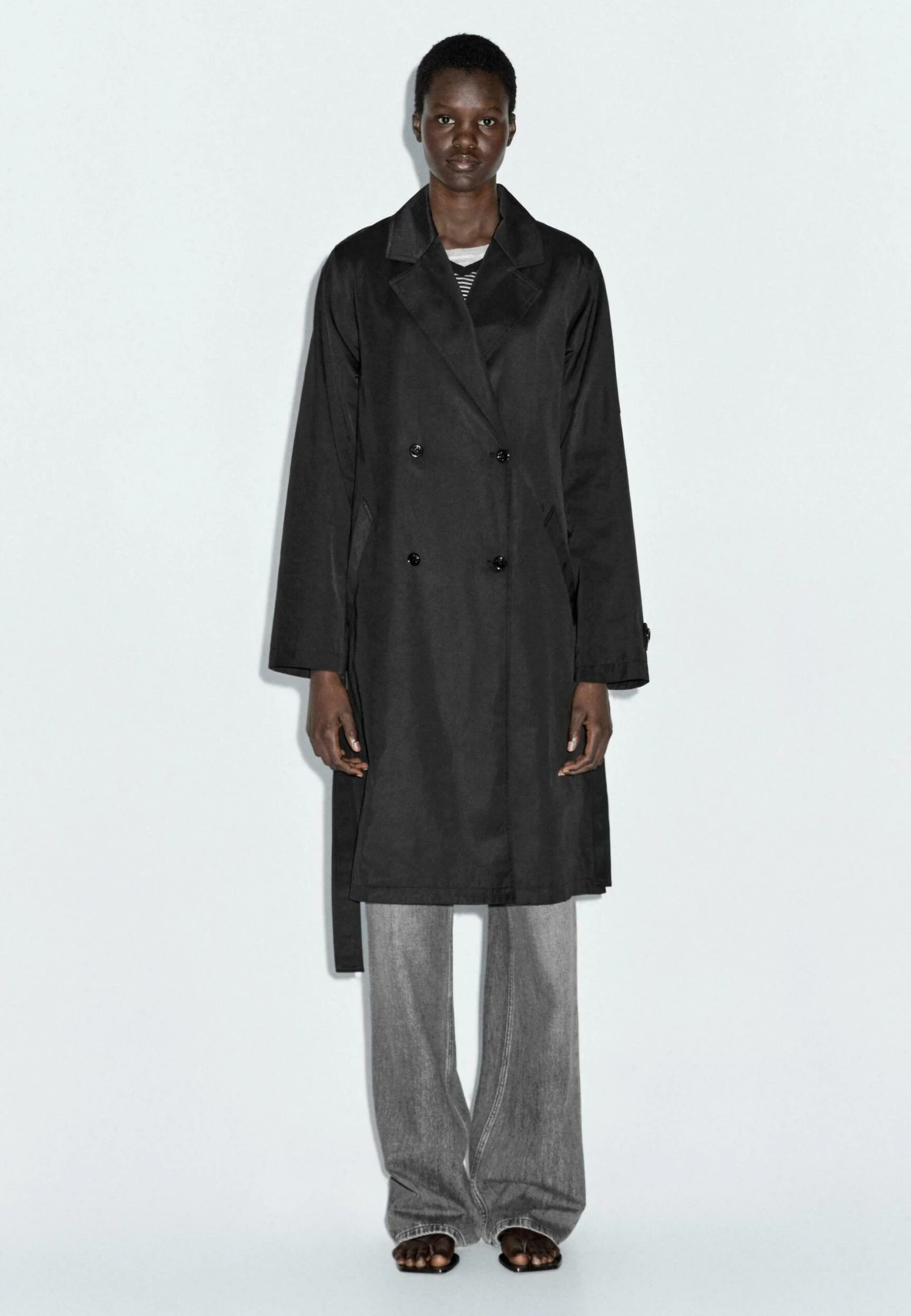 Massimo Dutti LONG WATER-REPELLENT WITH INNER WAISTCOAT - Trenchcoat - Black 3 Massimo Dutti LONG WATER-REPELLENT WITH INNER WAISTCOAT - Trenchcoat - Black