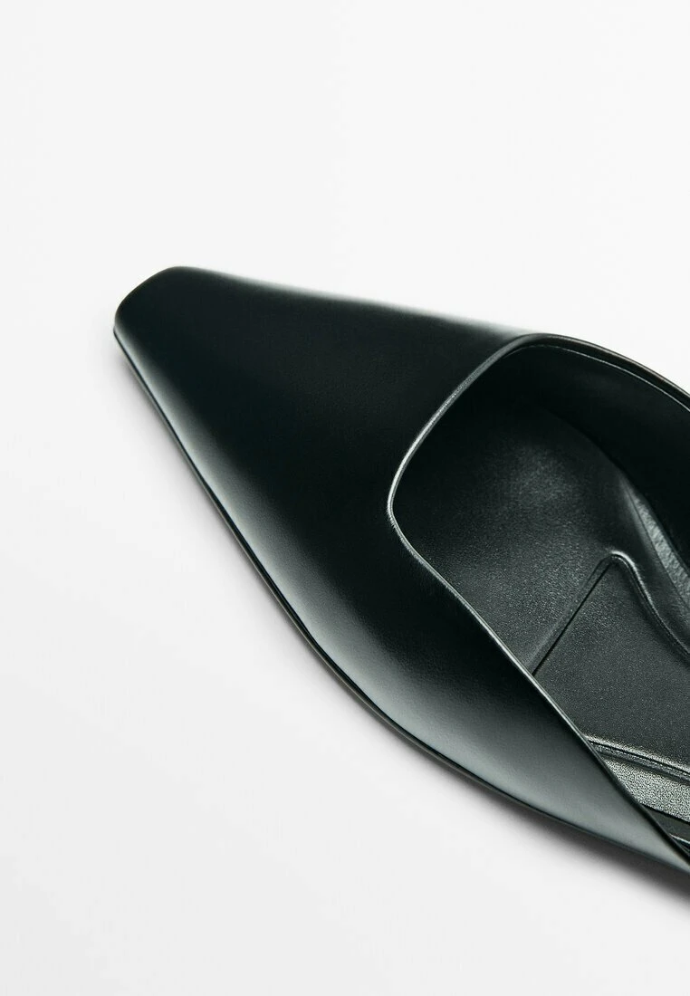 Massimo Dutti Flats With Piece- Ankle Strap Ballet Pumps - Black 7 Massimo Dutti Flats With Piece- Ankle Strap Ballet Pumps - Black - Image 5