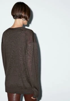 Massimo Dutti LONG V-NECK WITH BUTTONS - Cardigan - Mottled Dark Brown 14 Massimo Dutti LONG V-NECK WITH BUTTONS - Cardigan - Mottled Dark Brown -Massimo Dutti Shop 2602b3e03983415e8f0b3a2bef0e613c