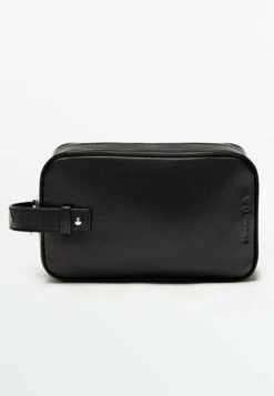 Massimo Dutti With Zip - Wash Bag - Black -Massimo Dutti Shop 26803107868a486cb3bd9f08539eb9ca