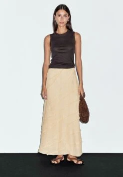 Massimo Dutti MIDI WITH PATCHWORK DETAIL - Maxi Skirt - Yellow -Massimo Dutti Shop 26d81ee246a64bd790ddc51b4c8553a4