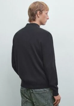 Massimo Dutti QUILTED BOMBER NECK - Bomber Jacket - Black -Massimo Dutti Shop 274f5ef59f904db9b4536227e5999f01