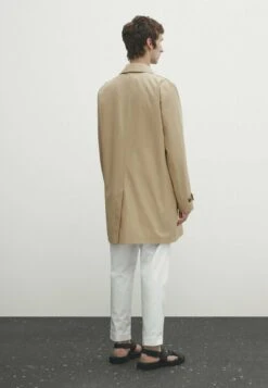 Massimo Dutti Water-Repellent Double-Breasted- Trenchcoat - Beige -Massimo Dutti Shop 279b8ae922e94dc4b2de69975383529d