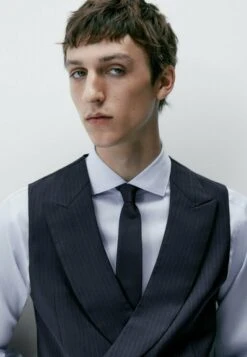 Massimo Dutti Pinstripes Super - Suit Waistcoat - Blue/Black Denim -Massimo Dutti Shop 290f0c5f287a440f91a80d0e67571a96