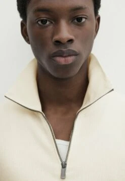 Massimo Dutti Striped Mock Neck With Zip- Jumper - Beige -Massimo Dutti Shop 2941d03692294a24a9de3171cc9da7e9