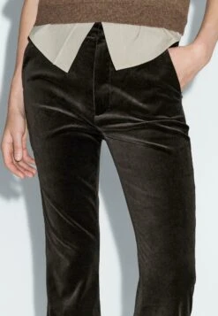 Massimo Dutti SKINNY FLARE FIT VELVET - Trousers - Mottled Dark Brown -Massimo Dutti Shop 2a304371b322469995cbaec98b392cb3