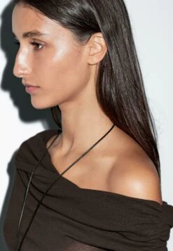 Massimo Dutti SLEEVELESS ASYMMETRIC NECKLINE - Top - Dark Brown -Massimo Dutti Shop 2b3598ad1e464007b84c633cf408bc7b