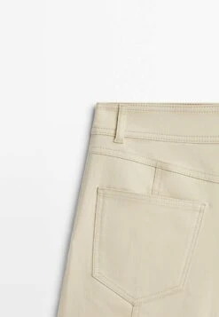 Massimo Dutti With Topstitching Detail - Shorts - Stone -Massimo Dutti Shop 2b85767f5b01461e8a0209328de20777