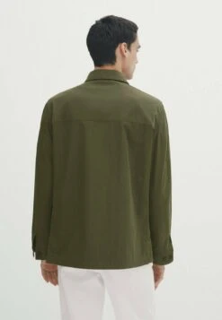 Massimo Dutti With Pockets- Summer Jacket - Khaki -Massimo Dutti Shop 2b9d30e9f5ad45b08b5243e652066475