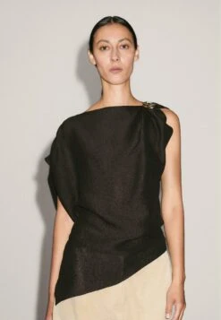 Massimo Dutti GARMENT WITH BROOCH DETAIL - Blouse - Dark Brown