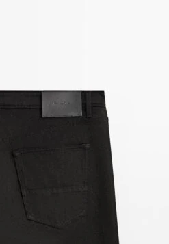 Massimo Dutti Tapered - Slim Fit Jeans - Black -Massimo Dutti Shop 2bd1da91a3b04b75ab028909921e6815