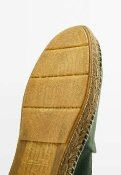 Massimo Dutti Espadrilles - Dark Green 15 Massimo Dutti Espadrilles - Dark Green -Massimo Dutti Shop 2d2d520c447c479194378d644cfec2ef