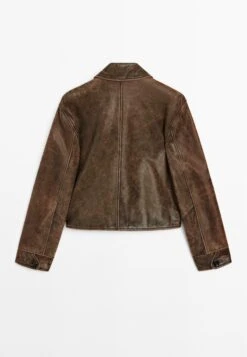 Massimo Dutti DISTRESSED EFFECT CROPPED - Leather Jacket - Dark Brown 16 Massimo Dutti DISTRESSED EFFECT CROPPED - Leather Jacket - Dark Brown -Massimo Dutti Shop 2dafc962e23a4224a5690d3bdfccaebb