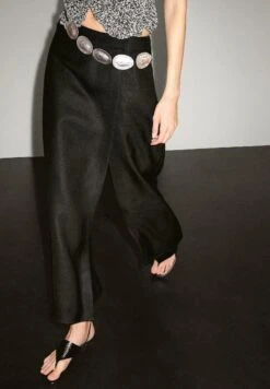 Massimo Dutti LONG FLOWING - Maxi Skirt - Black